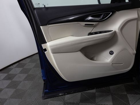 Used 2022 Buick Envision Essence w/ Safety Package image 16