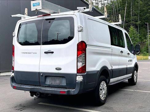 Used 2016 Ford Transit 250 130 Low Roof w/ Exterior Upgrade Package RWD image 4