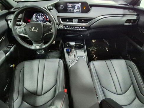 Used 2019 Lexus UX 200 F Sport w/ F Sport Premium Package FWD image 12