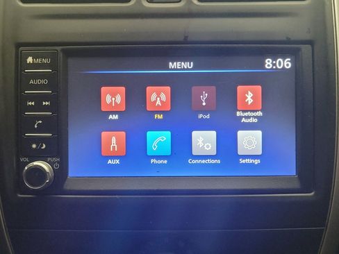 Used 2018 Nissan Versa SV FWD image 25
