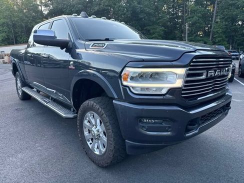 Used 2019 RAM 2500 Laramie AWD/4WD image 7