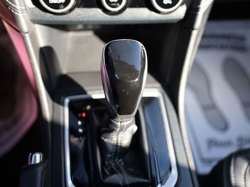 Used 2022 Subaru Impreza 2.0i Limited w/ Popular Package #2 image 44