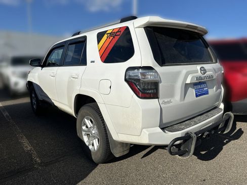 Used 2023 Toyota 4Runner SR5 Premium w/ Moonroof Package AWD/4WD image 4