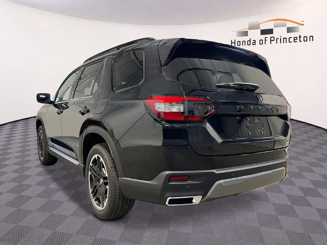 New 2026 Honda Pilot Touring image 5