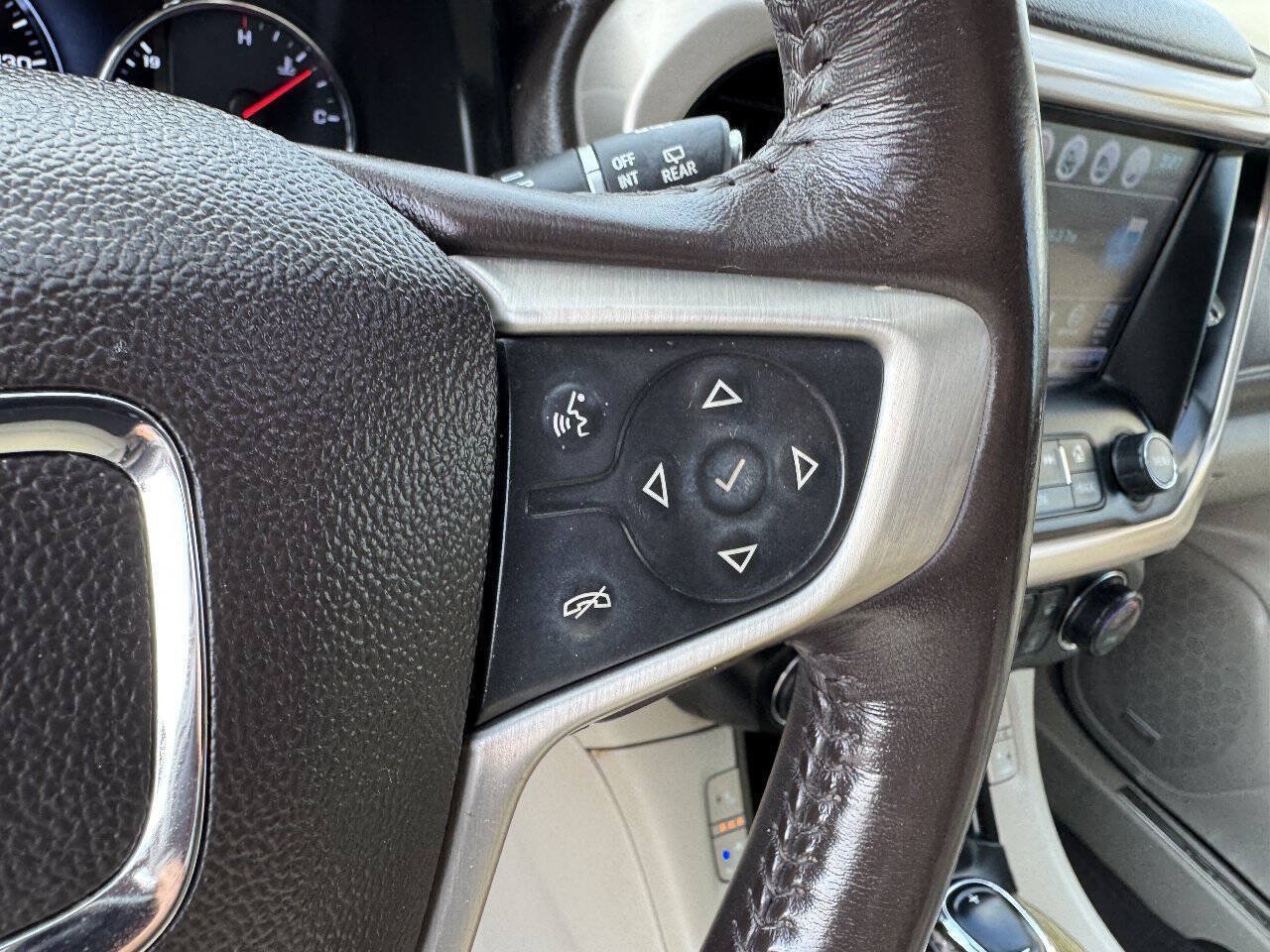 Used 2019 GMC Acadia Denali FWD image 13