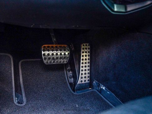 Used 2013 Mercedes-Benz C 63 AMG Sedan image 36