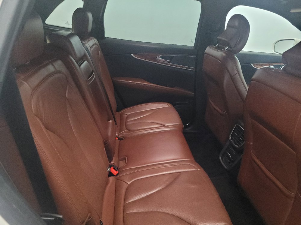 Used 2016 Lincoln MKX Reserve w/ Driver Assistance Package AWD/4WD image 19