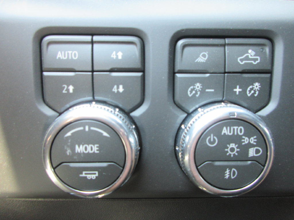 New 2026 GMC Sierra 1500 AT4X AWD/4WD image 17