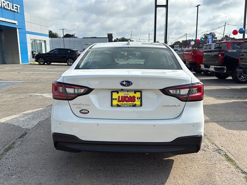 Used 2025 Subaru Legacy Limited image 7