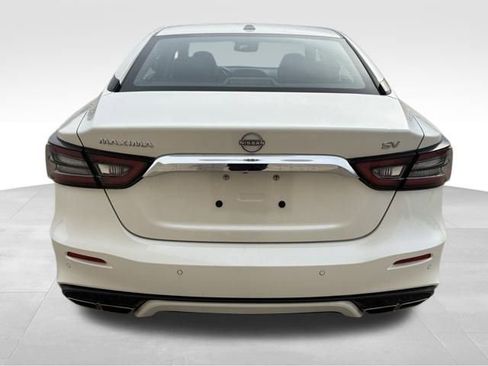 Used 2023 Nissan Maxima SV w/ Floor Mat Group image 7