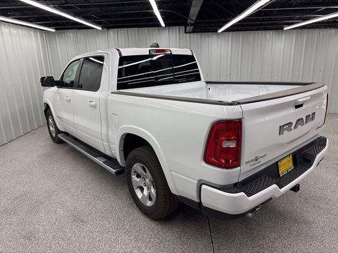 New 2026 RAM 1500 4x4 Crew Cab image 4