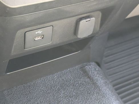 Used 2019 Ford F550 2WD Regular Cab Super Duty image 20