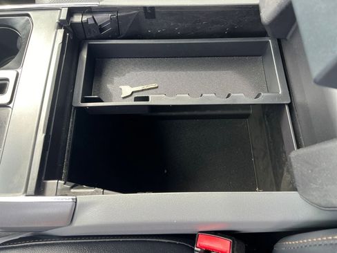 Used 2024 Ford F150 Lariat w/ Tow/Haul Package image 21