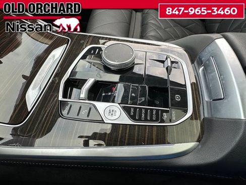 Used 2024 BMW X7 xDrive40i AWD/4WD image 19