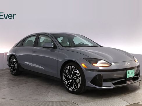 Used 2023 Hyundai Ioniq 6 SEL RWD image 13