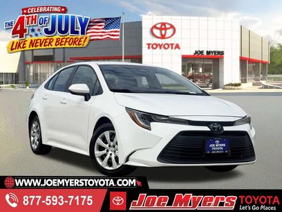 Used 2025 Toyota Corolla LE