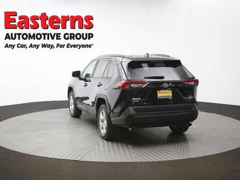 Used 2021 Toyota RAV4 XLE w/ Convenience Package image 67
