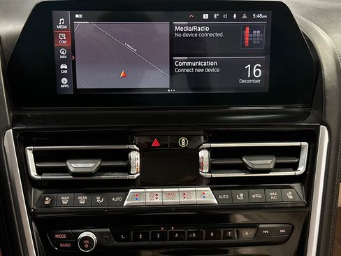 Used 2022 BMW M850i xDrive Convertible image 30