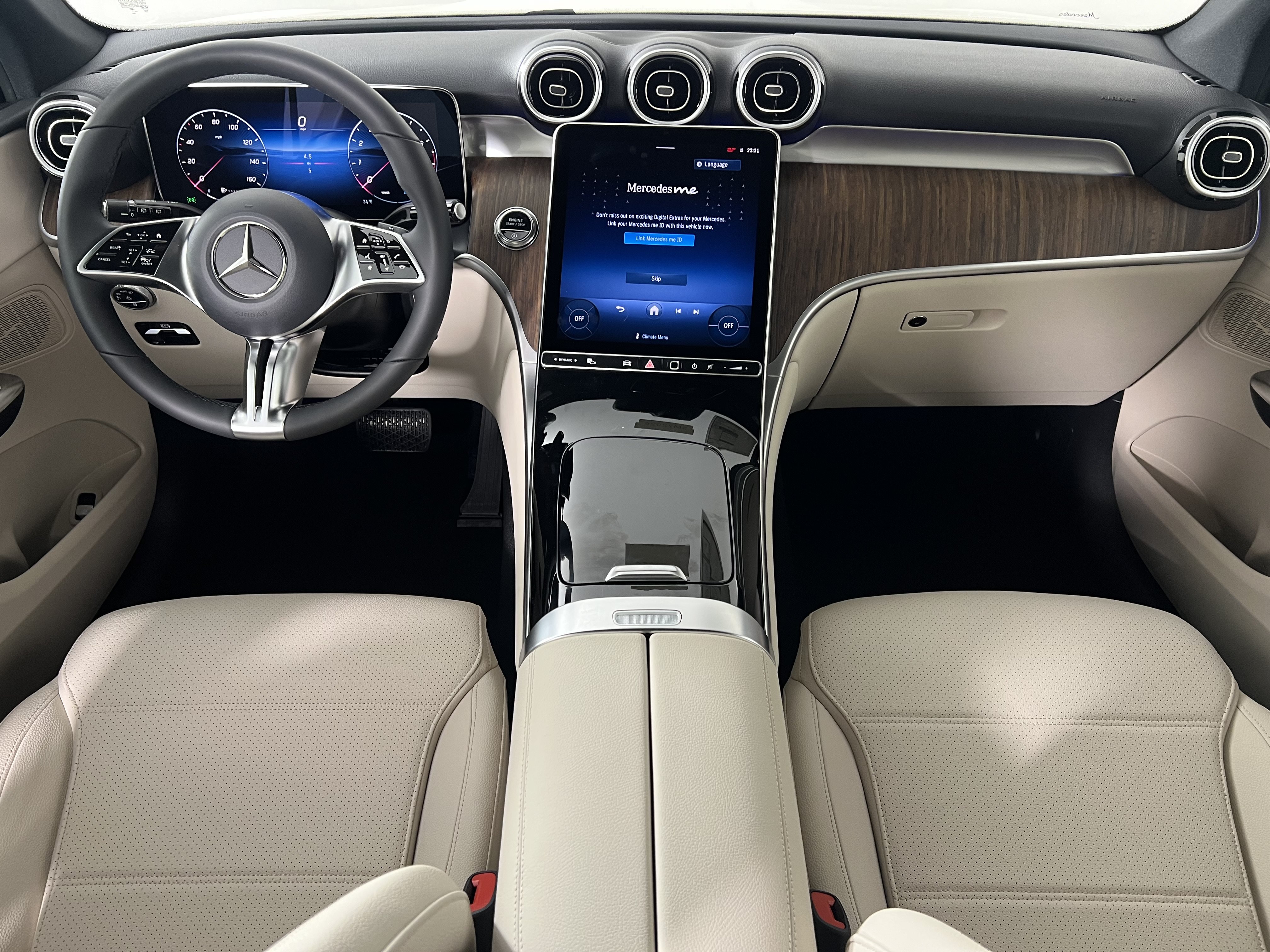 New 2027 Mercedes-Benz GLC 300 4MATIC image 23