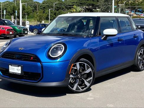 Certified 2025 MINI Cooper S FWD image 3