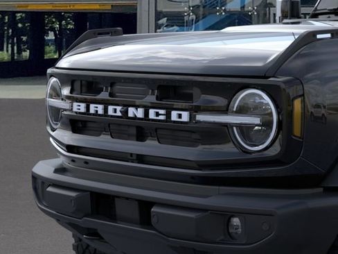 New 2026 Ford Bronco Outer Banks w/ Sasquatch Package AWD/4WD image 19