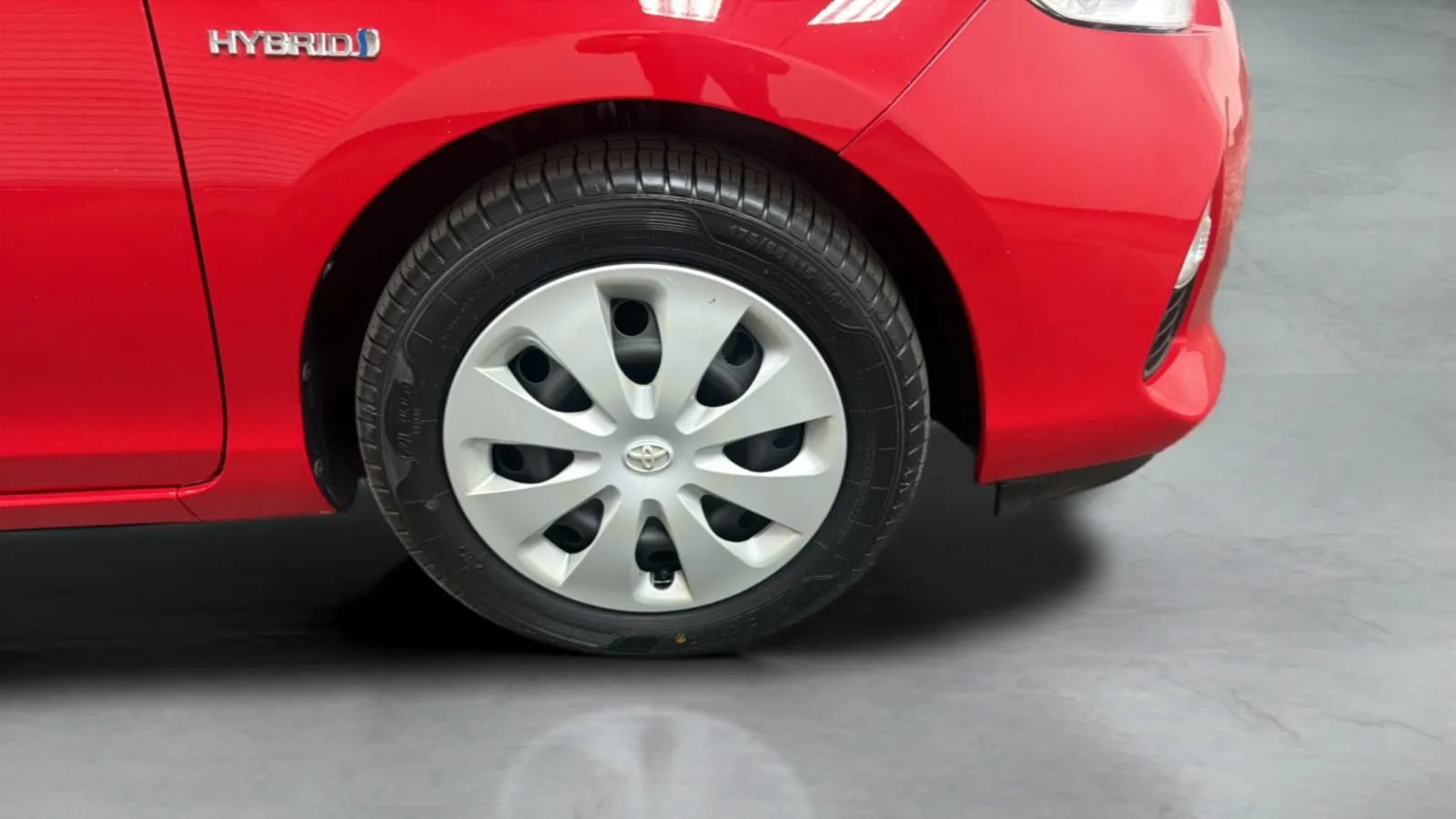 Used 2012 Toyota Prius C Two FWD image 24