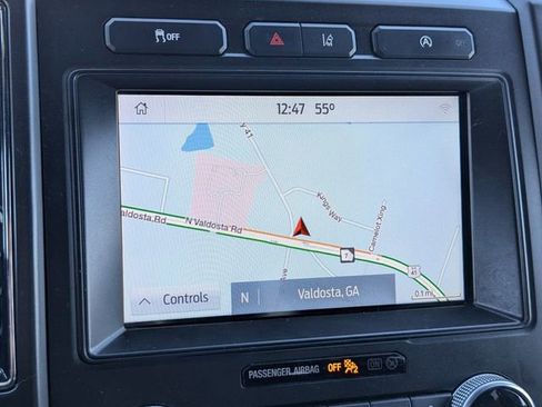 Used 2021 Ford Expedition Limited image 19