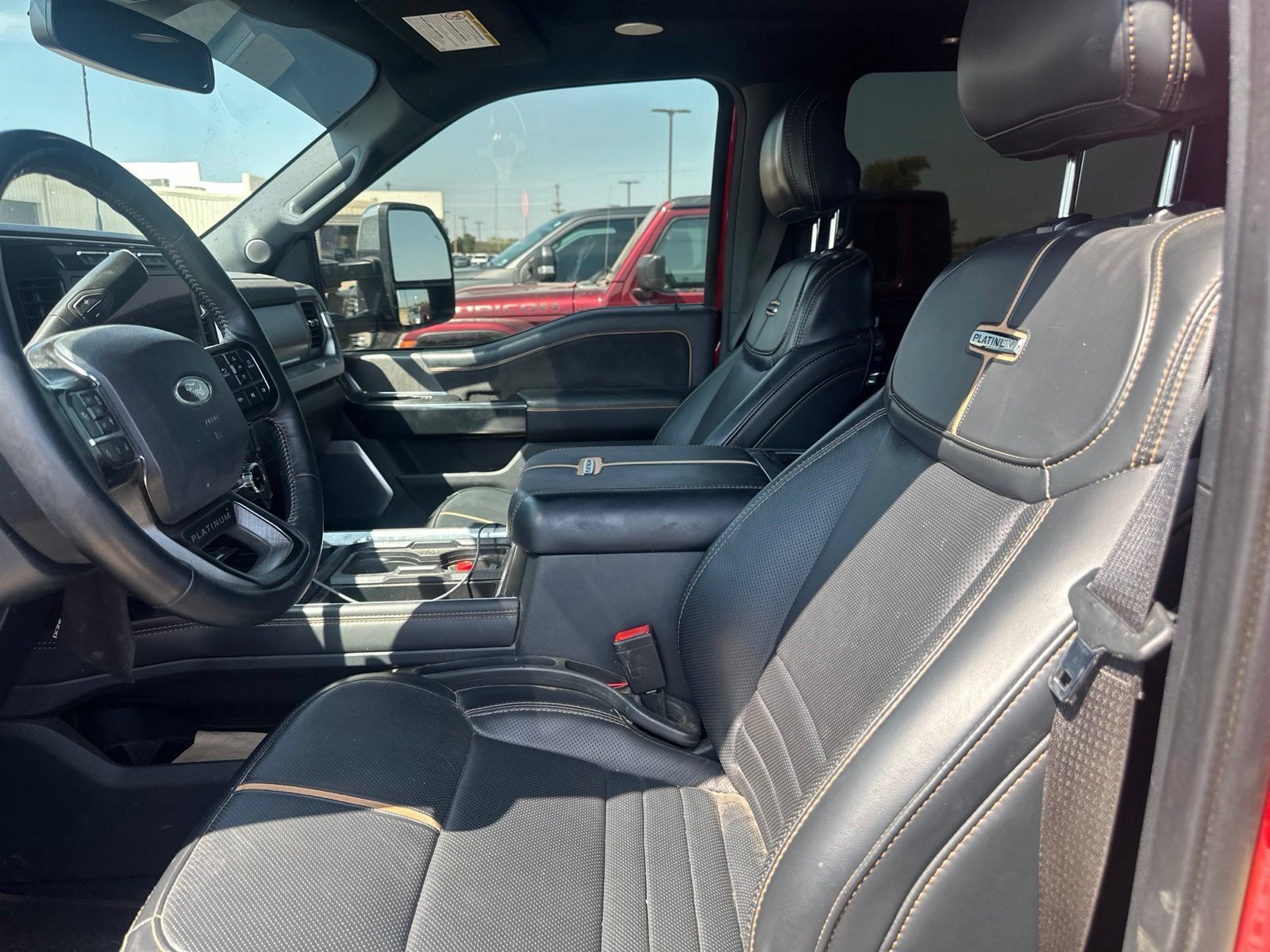 Used 2024 Ford F450 Platinum w/ FX4 Off-Road Package AWD/4WD image 8