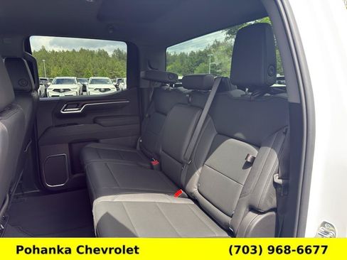 Certified 2026 GMC Sierra 1500 SLT AWD/4WD image 22