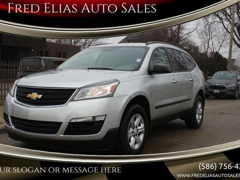 Used 2017 Chevrolet Traverse LS image 1