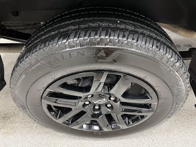 Used 2024 Chevrolet Silverado 1500 RST AWD/4WD image 17