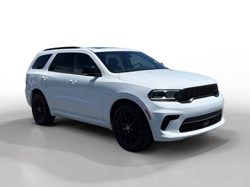 Used 2024 Dodge Durango GT RWD image 7