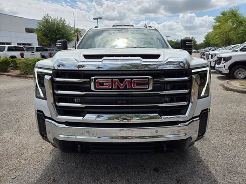 New 2026 GMC Sierra 3500 SLE w/ SLE Value Package image 19