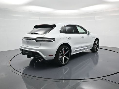 New 2026 Porsche Macan S image 30