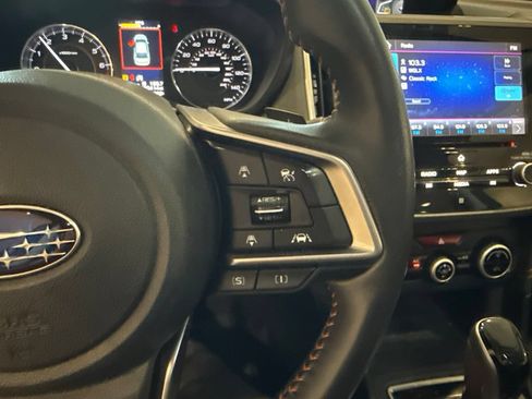Used 2020 Subaru Crosstrek 2.0i Limited w/ Moonroof Package w/Navigation AWD/4WD image 30