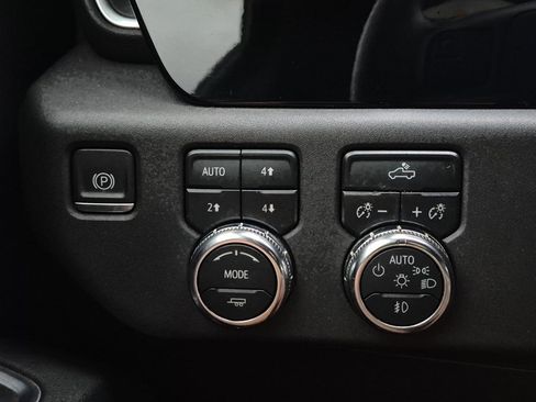 Certified 2024 GMC Sierra 1500 Elevation AWD/4WD image 19