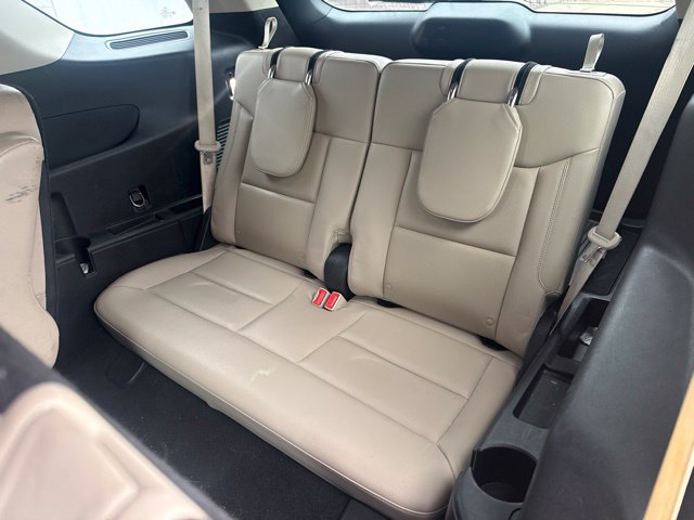 Used 2020 Ford Explorer XLT w/ Equipment Group 202A AWD/4WD image 7
