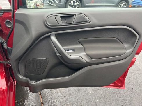 Used 2017 Ford Fiesta SE w/ Equipment Group 201A image 27