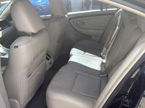 Used 2010 Ford Taurus Limited FWD image 8