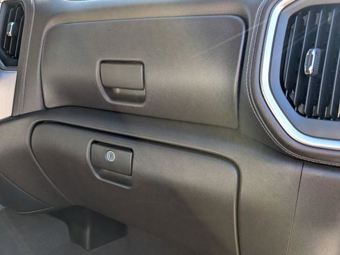 Used 2021 GMC Sierra 2500 SLE image 35