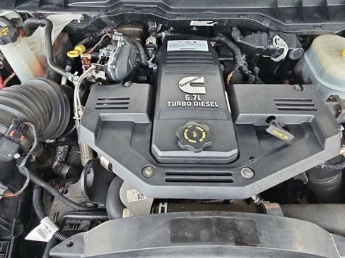 Used 2018 RAM 2500 Big Horn w/ Sport Appearance Group image 21