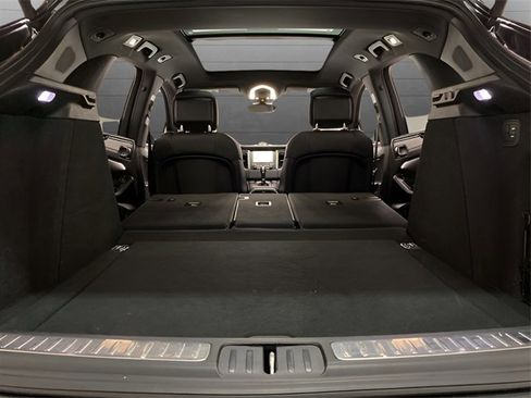 Used 2017 Porsche Macan GTS w/ Premium Package Plus image 77