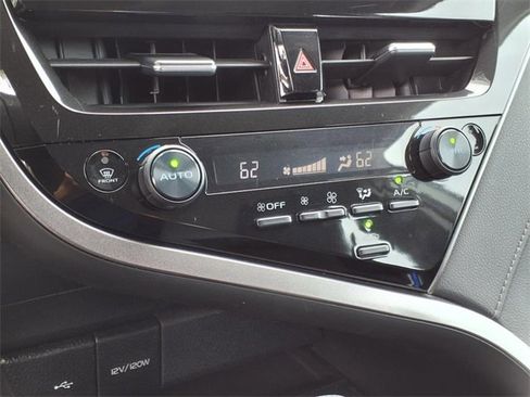 Used 2024 Toyota Camry LE image 15