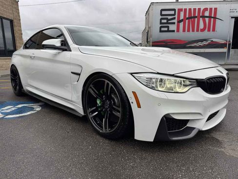 Used 2015 BMW M4 Coupe image 3