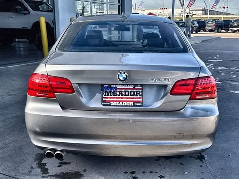 Used 2011 BMW 328i Coupe image 5