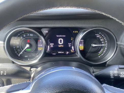 Used 2023 Jeep Wrangler Unlimited Sahara w/ Cold Weather Group image 19