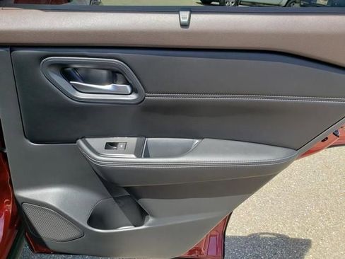 Used 2023 Nissan Rogue SV w/ SV Premium B Package AWD/4WD image 19