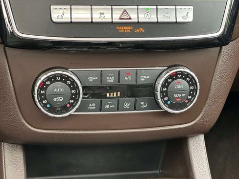 Used 2019 Mercedes-Benz GLS 450 4MATIC image 20