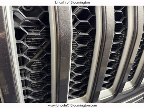 Used 2021 Jeep Wrangler Unlimited Sahara w/ Cold Weather Group image 10