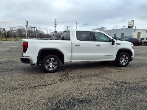 Used 2025 GMC Sierra 1500 SLT AWD/4WD image 6